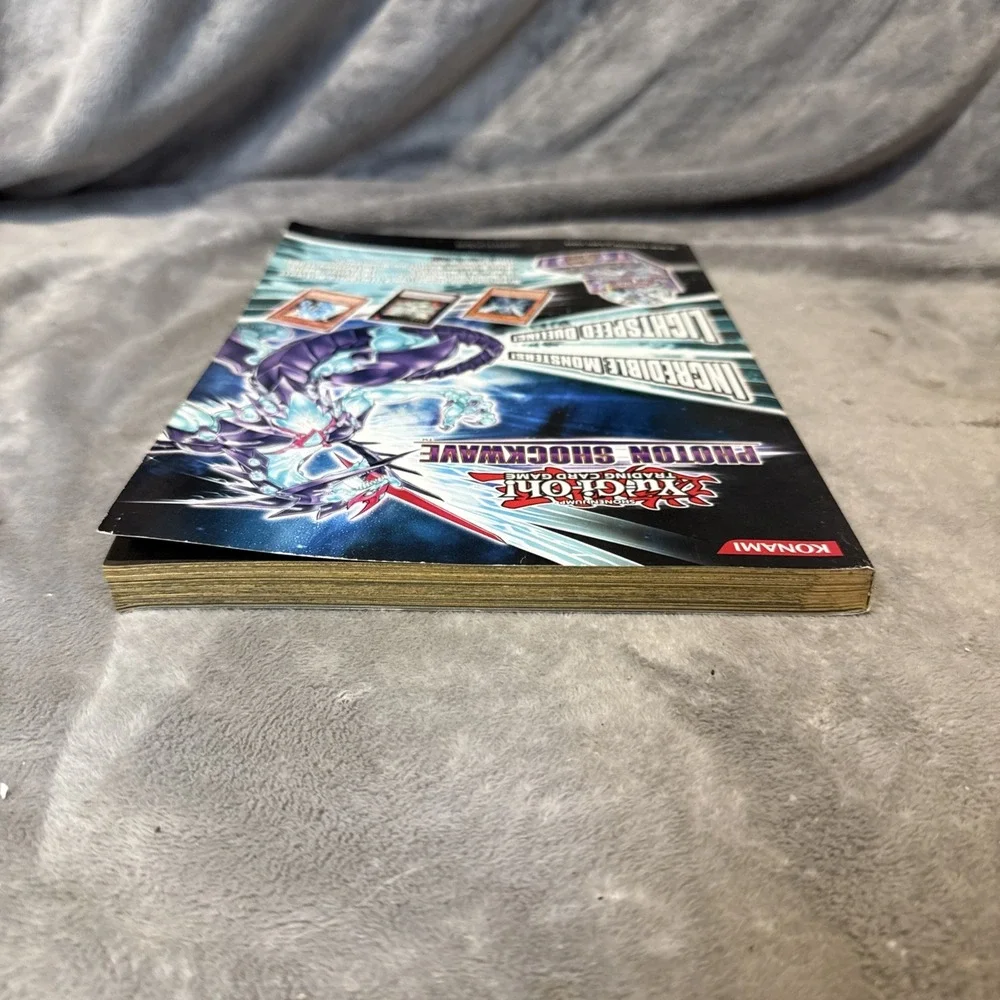 Shonen Jump Vol 9 Issue 10 Dec 2011 One Piece Bleach Naruto Yu-Gi-Oh Psyren